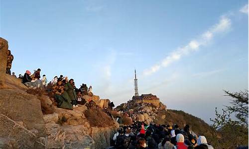 夜爬泰山攻略 一日游-夜爬泰山攻略